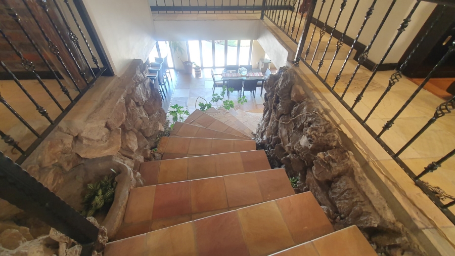 5 Bedroom Property for Sale in Kensington Gauteng