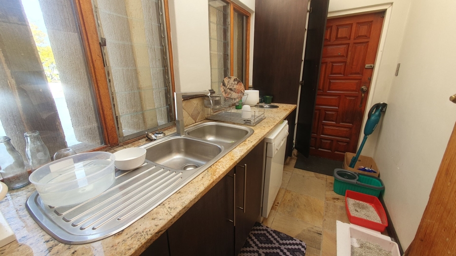 5 Bedroom Property for Sale in Kensington Gauteng