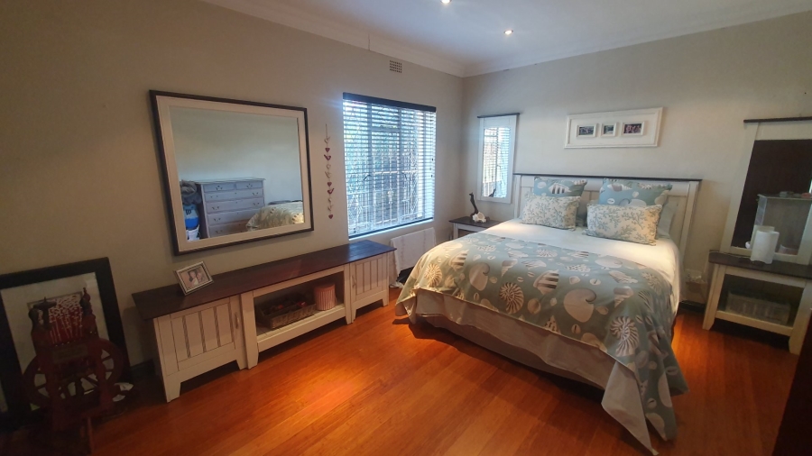 5 Bedroom Property for Sale in Kensington Gauteng