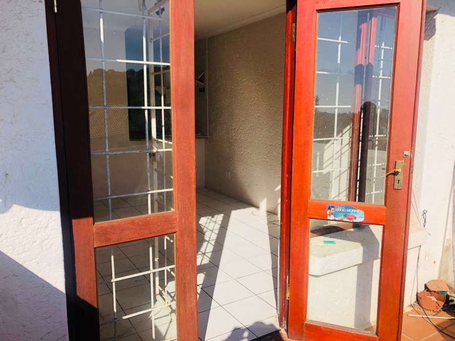 1 Bedroom Property for Sale in Observatory Gauteng