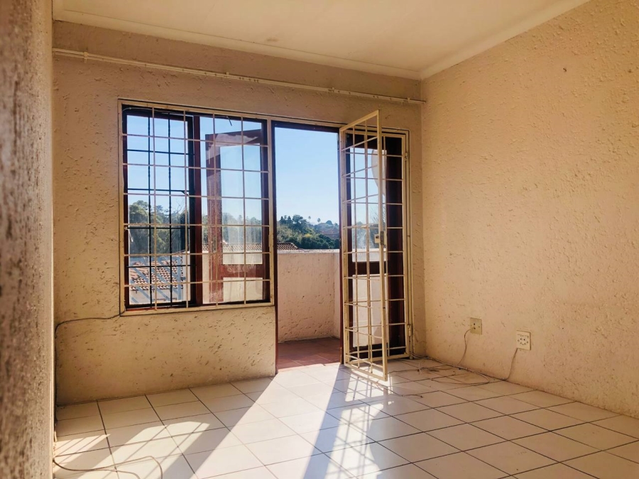 1 Bedroom Property for Sale in Observatory Gauteng