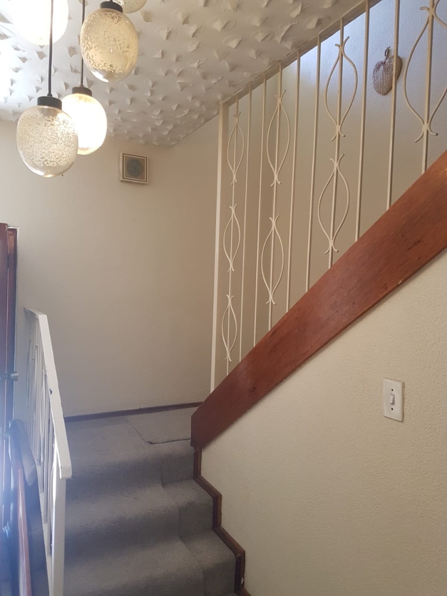4 Bedroom Property for Sale in Kensington Gauteng