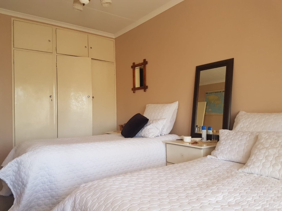 4 Bedroom Property for Sale in Kensington Gauteng