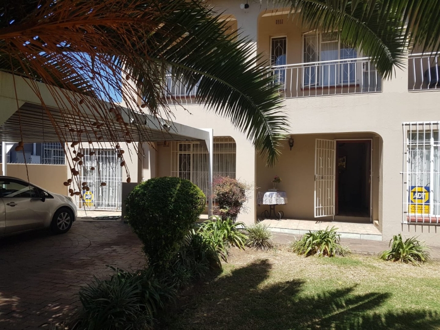 4 Bedroom Property for Sale in Kensington Gauteng
