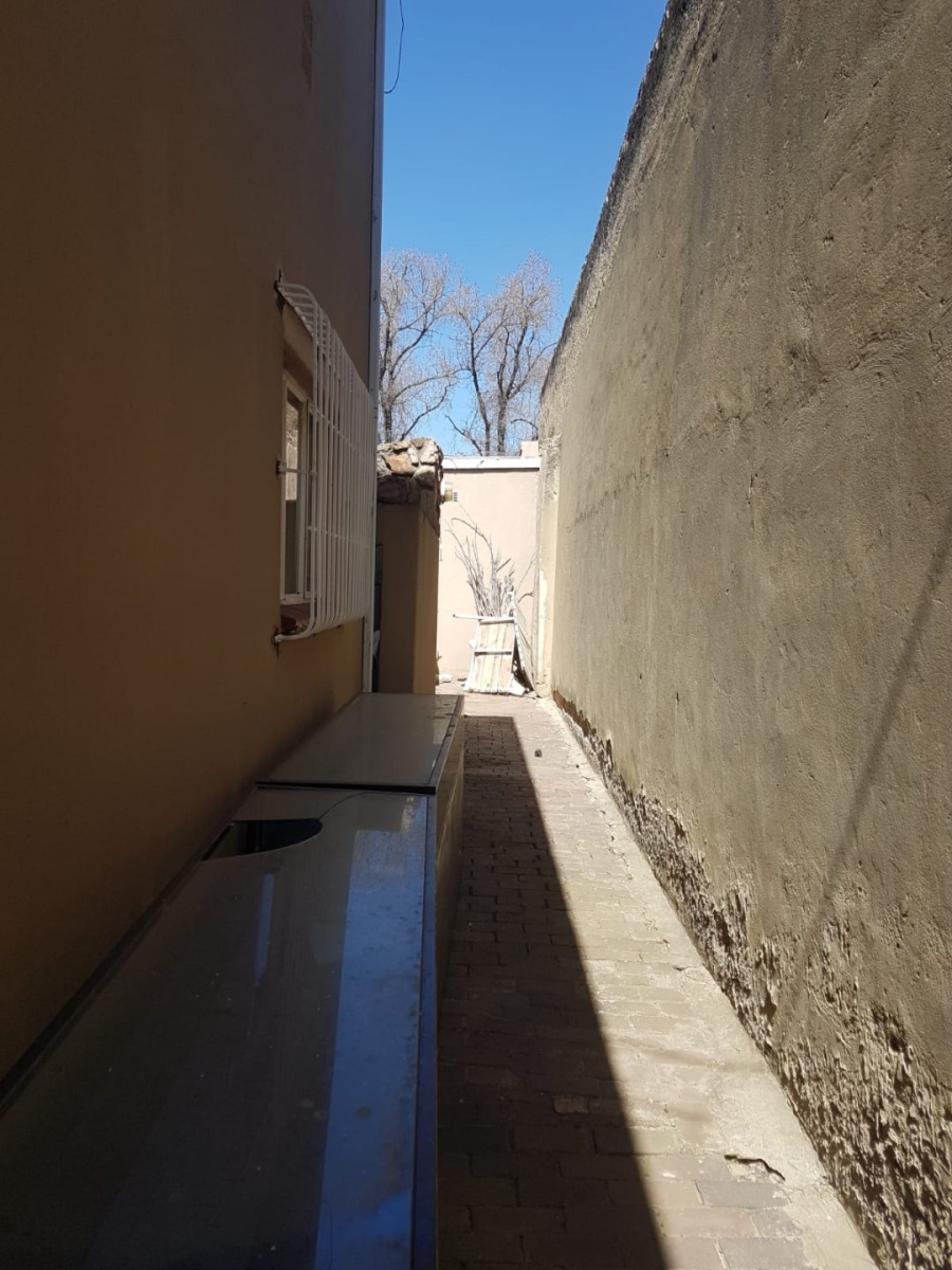4 Bedroom Property for Sale in Kensington Gauteng