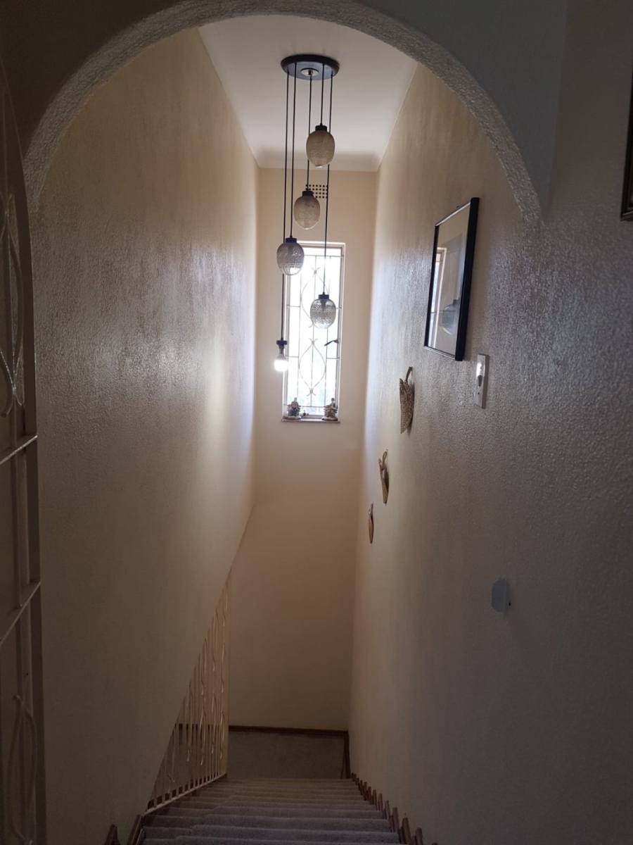 4 Bedroom Property for Sale in Kensington Gauteng