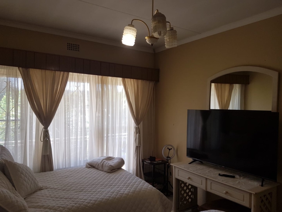 4 Bedroom Property for Sale in Kensington Gauteng