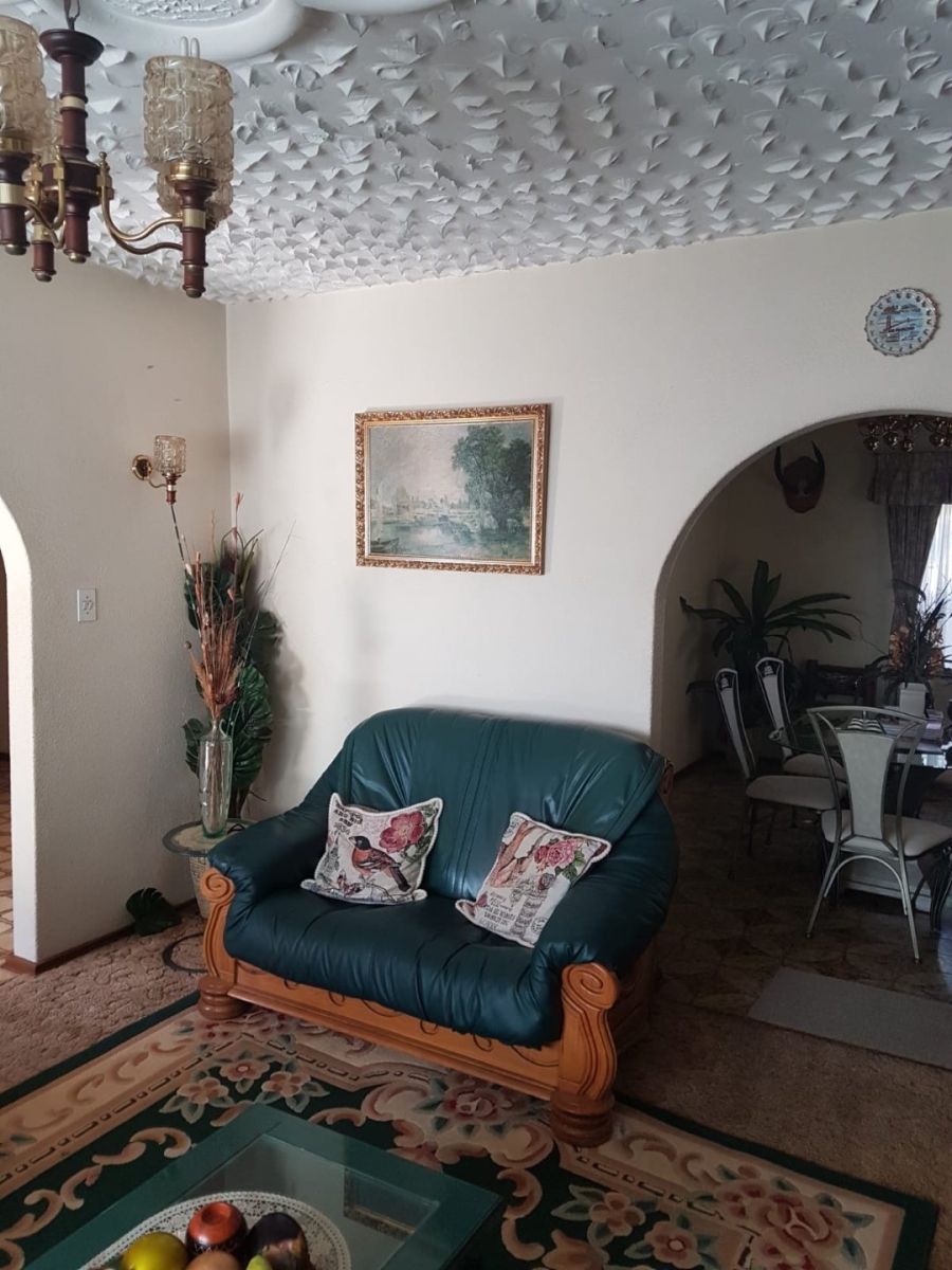 4 Bedroom Property for Sale in Kensington Gauteng