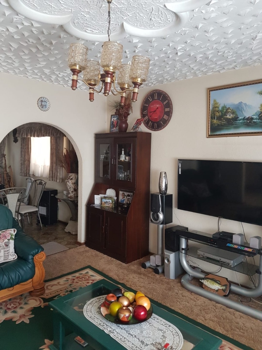 4 Bedroom Property for Sale in Kensington Gauteng