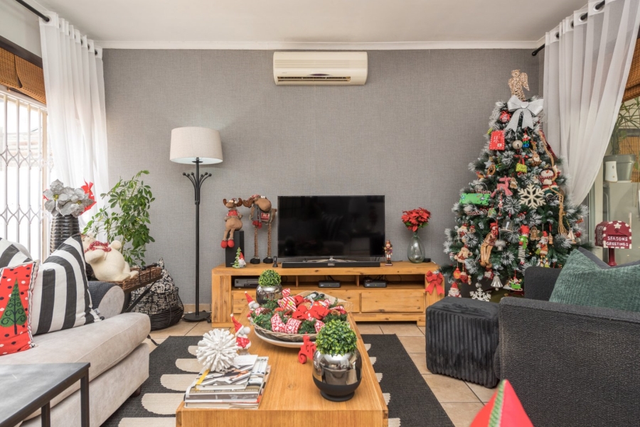 4 Bedroom Property for Sale in Kensington Gauteng