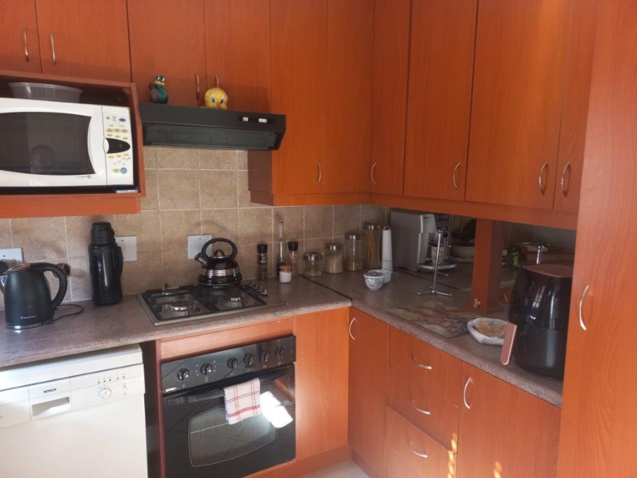 3 Bedroom Property for Sale in Illiondale Gauteng