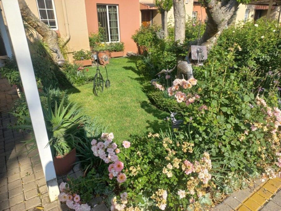 3 Bedroom Property for Sale in Illiondale Gauteng