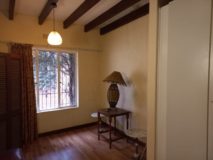 2 Bedroom Property for Sale in Cyrildene Gauteng