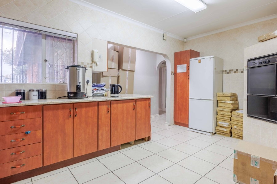 5 Bedroom Property for Sale in Eastleigh Gauteng