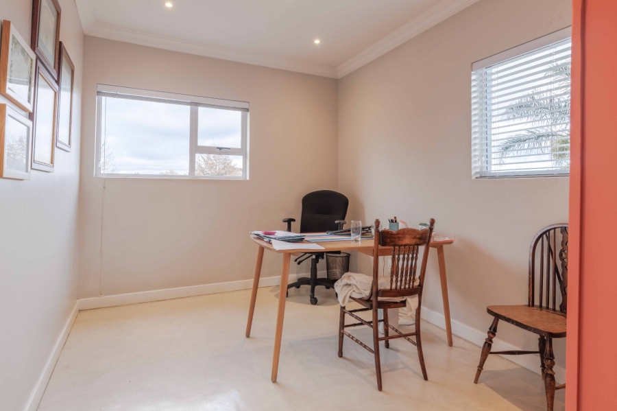 5 Bedroom Property for Sale in Eastleigh Gauteng