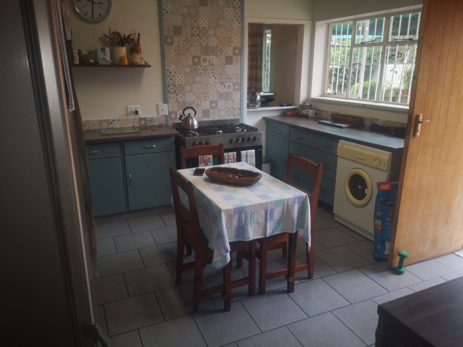 6 Bedroom Property for Sale in Primrose Hill Gauteng