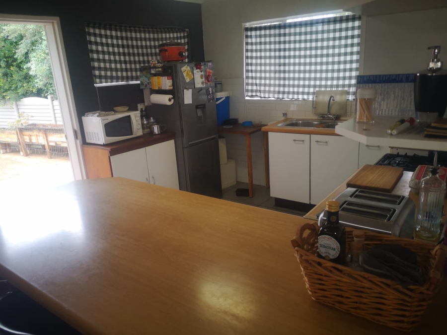 6 Bedroom Property for Sale in Primrose Hill Gauteng