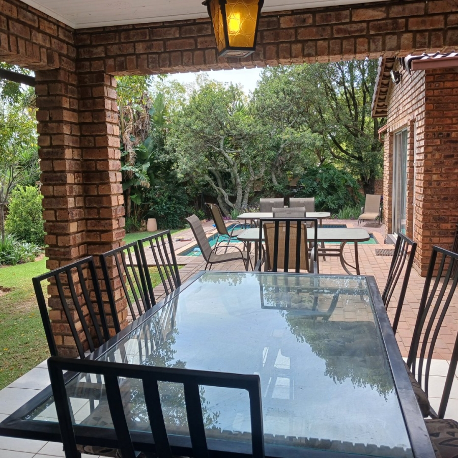 4 Bedroom Property for Sale in Edenvale Central Gauteng
