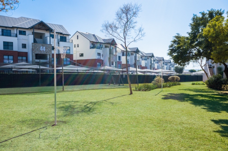 2 Bedroom Property for Sale in Greenstone Hill Gauteng