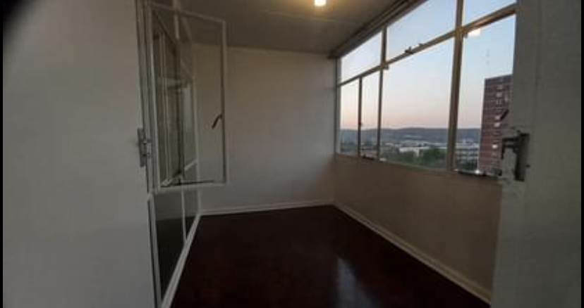 1 Bedroom Property for Sale in Bedford Gardens Gauteng