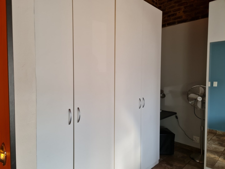To Let 2 Bedroom Property for Rent in Eveleigh Gauteng