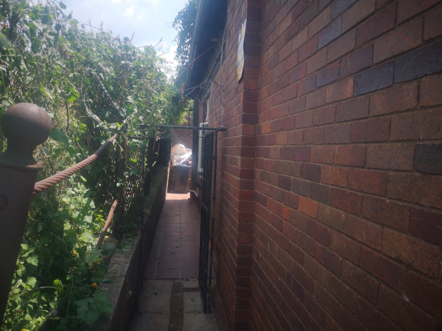 2 Bedroom Property for Sale in Kensington Gauteng
