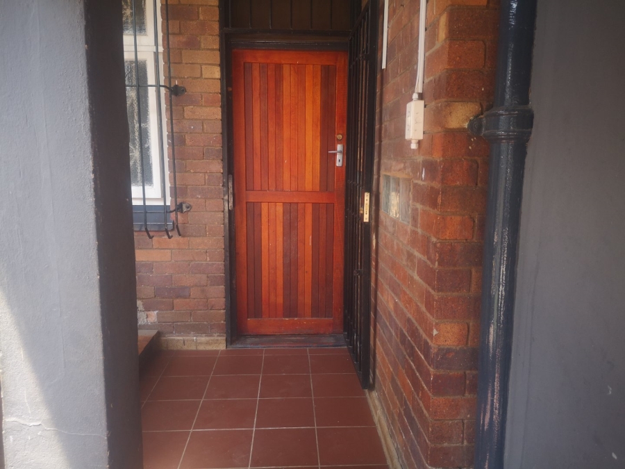 2 Bedroom Property for Sale in Kensington Gauteng