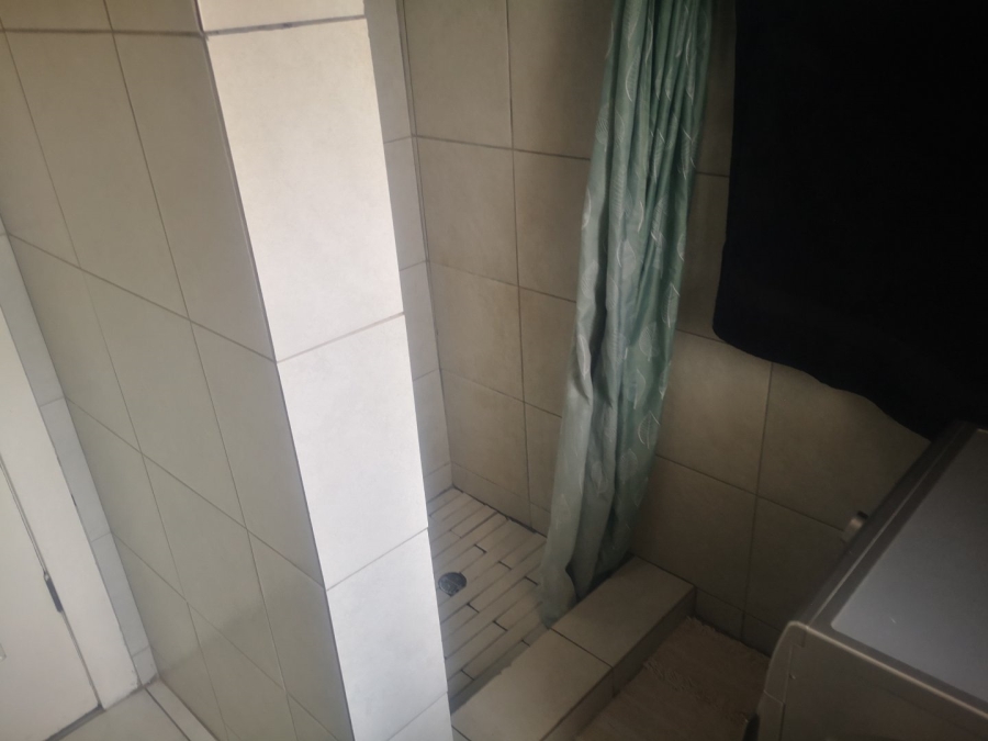 2 Bedroom Property for Sale in Kensington Gauteng