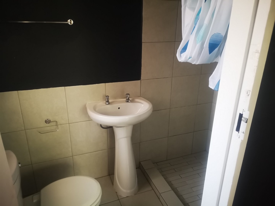 2 Bedroom Property for Sale in Kensington Gauteng