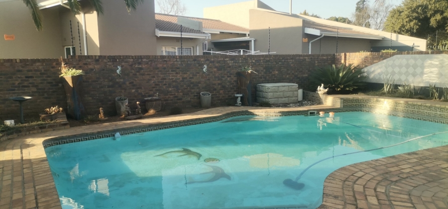 3 Bedroom Property for Sale in Sunward Park Gauteng