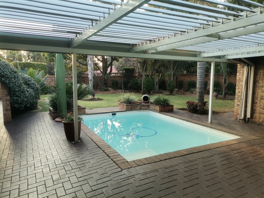 3 Bedroom Property for Sale in Sunward Park Gauteng