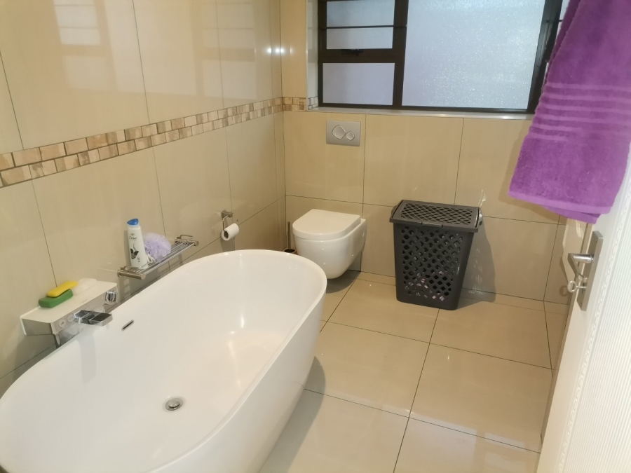 3 Bedroom Property for Sale in Sunward Park Gauteng