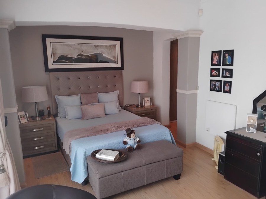 4 Bedroom Property for Sale in Solheim Gauteng