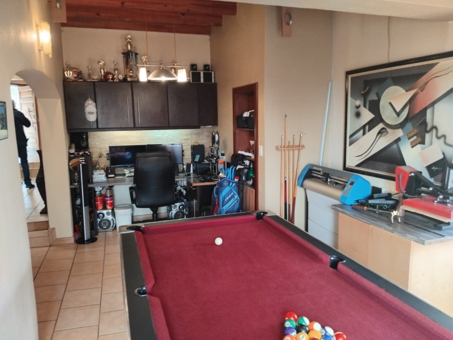 4 Bedroom Property for Sale in Solheim Gauteng