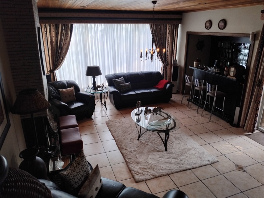 4 Bedroom Property for Sale in Solheim Gauteng