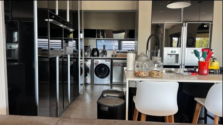 3 Bedroom Property for Sale in Edenvale Central Gauteng