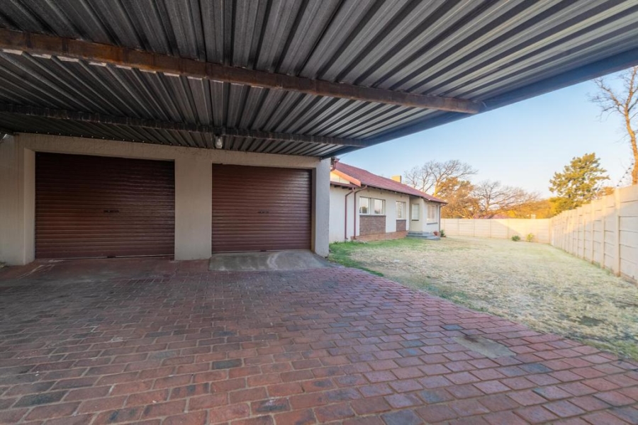 To Let 3 Bedroom Property for Rent in Ravensklip Gauteng