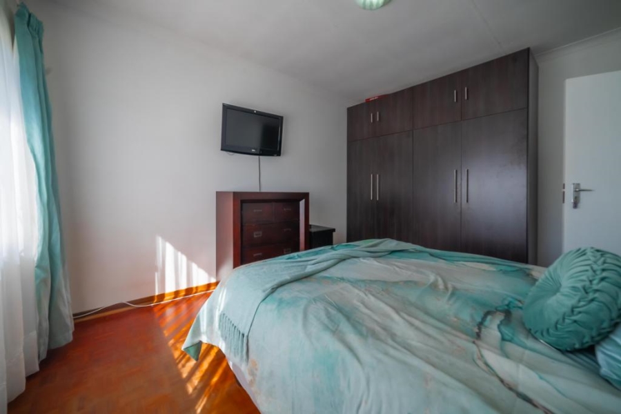 To Let 3 Bedroom Property for Rent in Ravensklip Gauteng