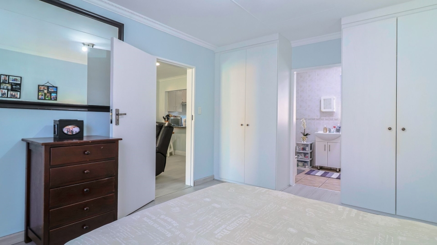 3 Bedroom Property for Sale in Wilgeheuwel Gauteng