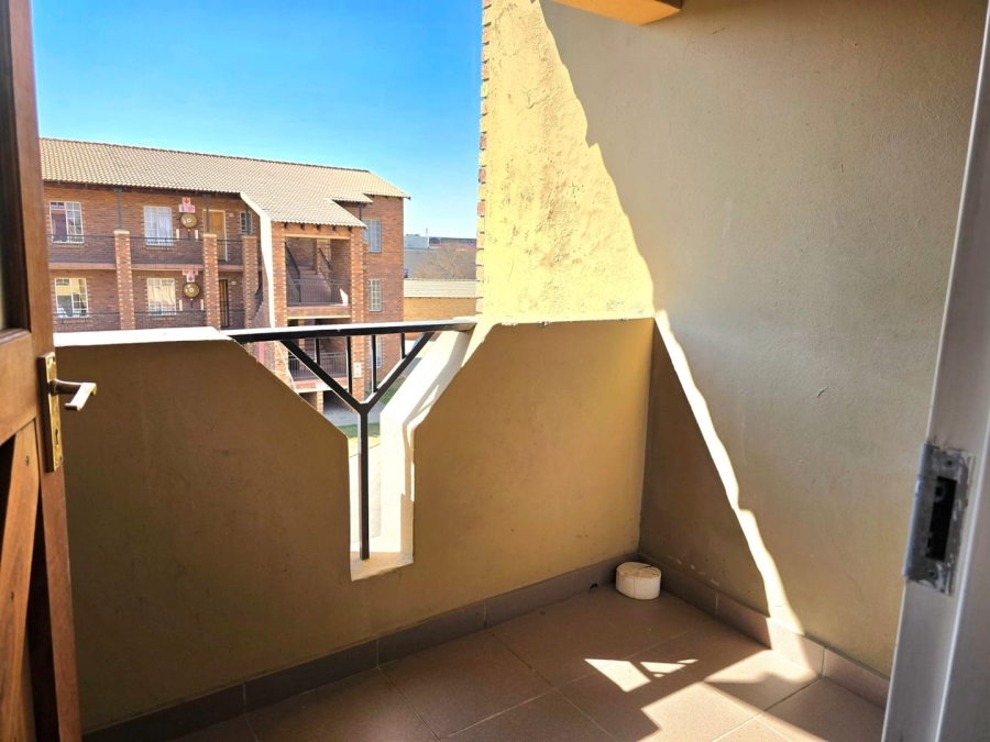 2 Bedroom Property for Sale in Comet Gauteng