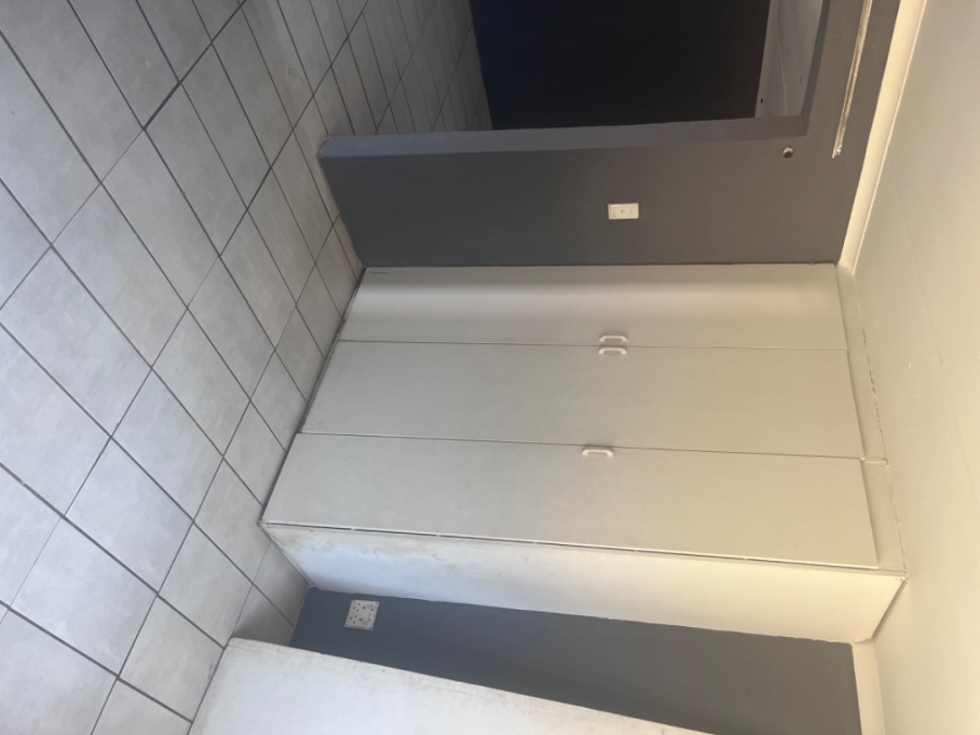 2 Bedroom Property for Sale in Benoni AH Gauteng