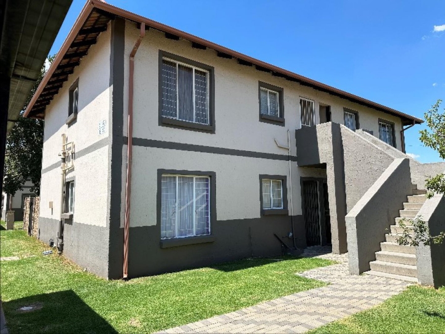 2 Bedroom Property for Sale in Parkrand Gauteng