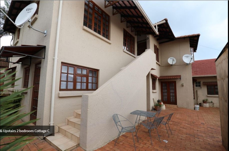 10 Bedroom Property for Sale in Bedfordview Gauteng