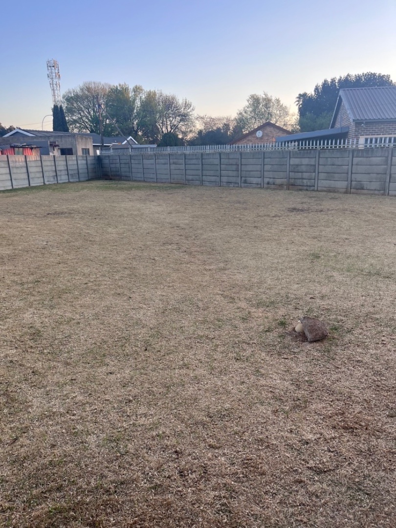 To Let 3 Bedroom Property for Rent in Crystal Park Gauteng