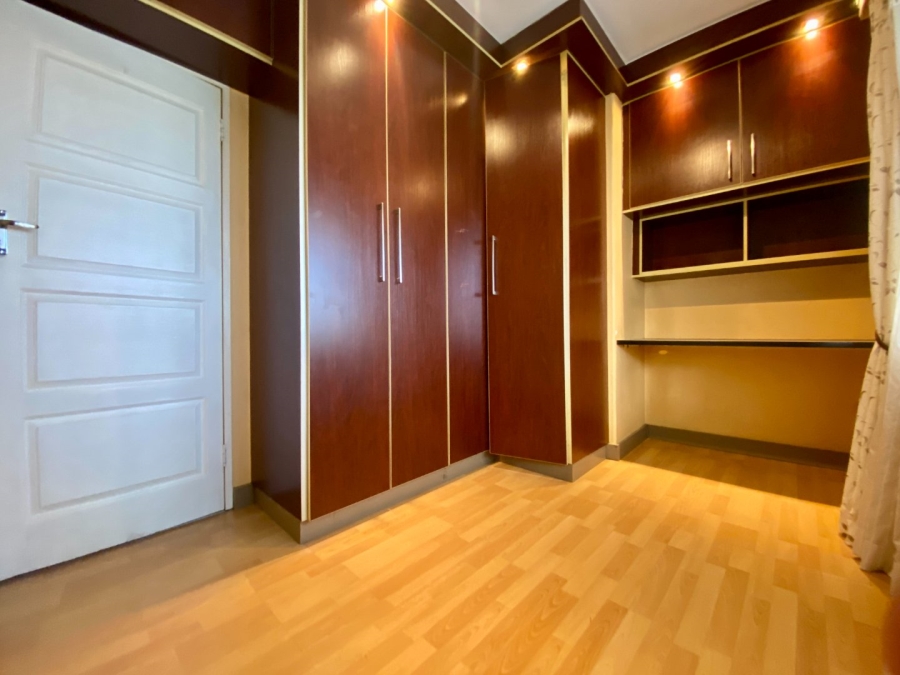 2 Bedroom Property for Sale in Edenvale Central Gauteng