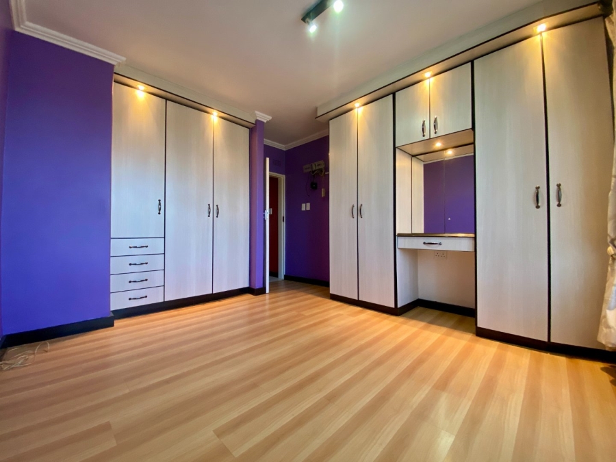 2 Bedroom Property for Sale in Edenvale Central Gauteng