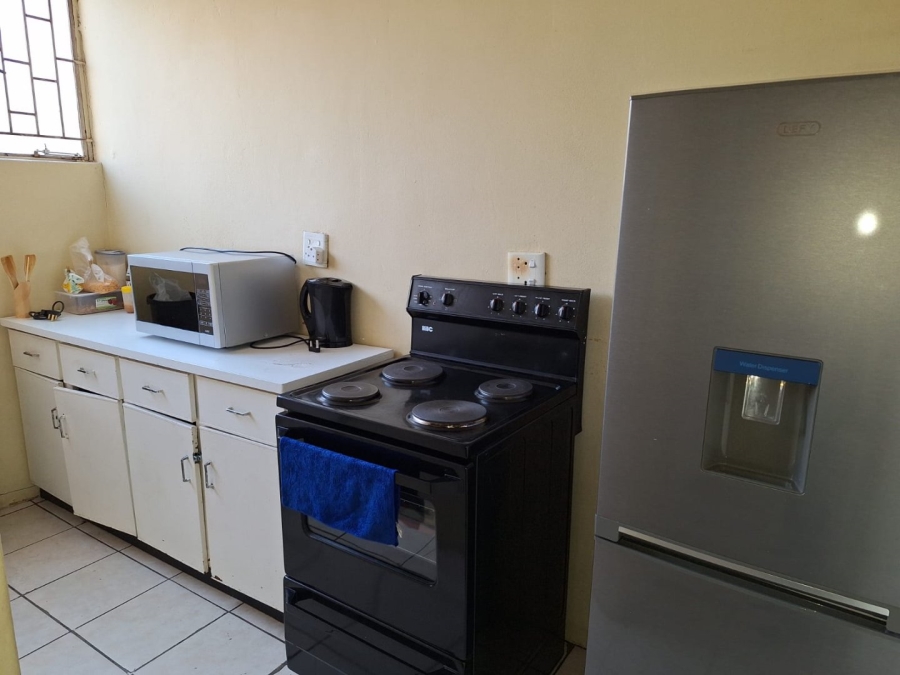2 Bedroom Property for Sale in Muckleneuk Gauteng