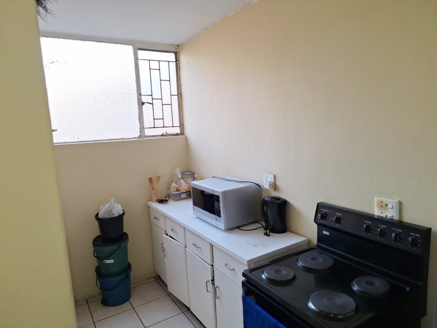 2 Bedroom Property for Sale in Muckleneuk Gauteng