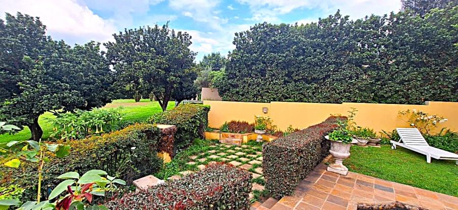 4 Bedroom Property for Sale in Maroeladal Gauteng