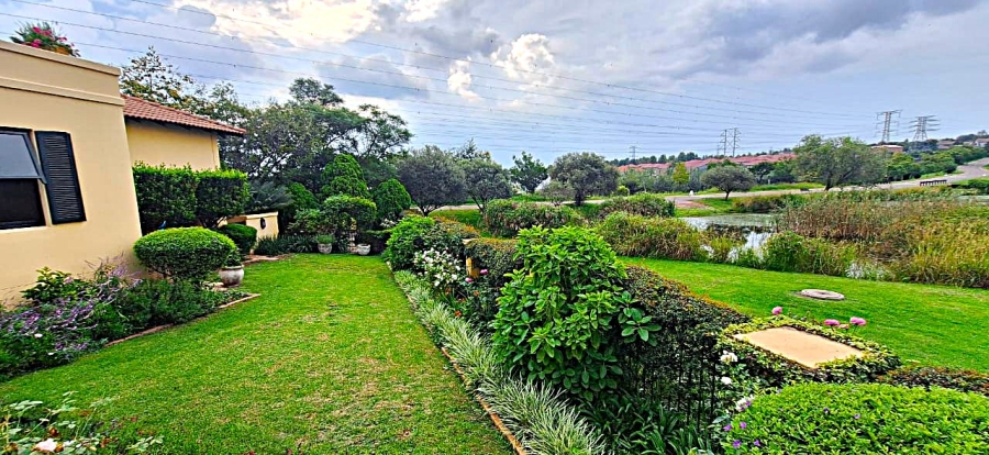4 Bedroom Property for Sale in Maroeladal Gauteng